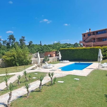 Apartment Rojnic Galižana Zewnętrze zdjęcie
