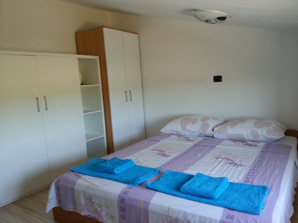 Apartment Rojnic Galižana Zewnętrze zdjęcie